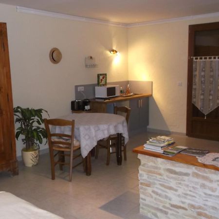 Bed and Breakfast Ma Cabotte De Bourgogne Marmagne  Экстерьер фото